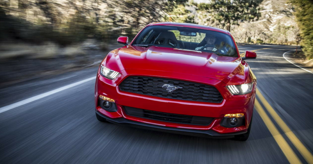 Ford Mustang: l'auto sportiva più venduta al mondo