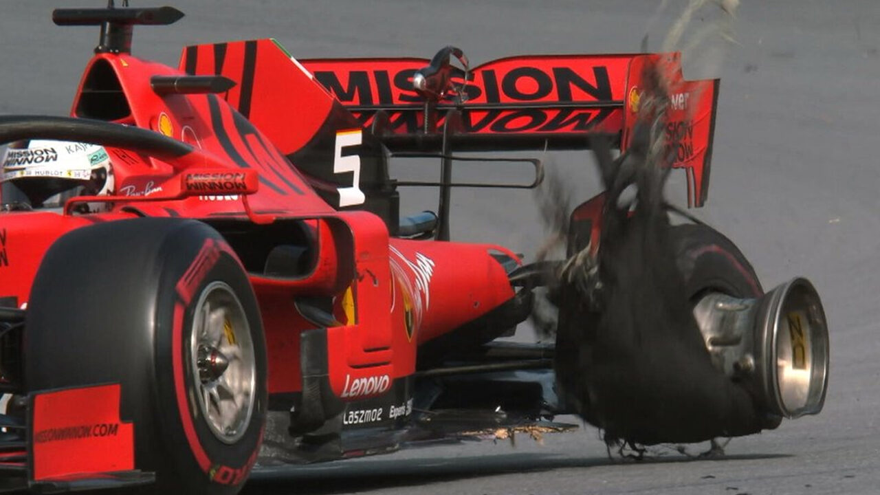 La SF90 di Vettel distrutta dopo il contatto con Leclerc