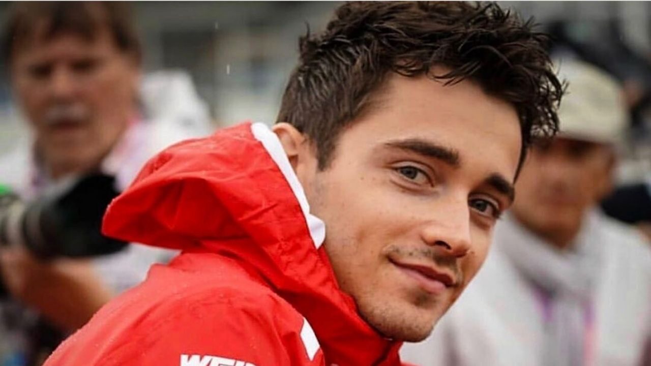 Crisi in F1, Ferrari: Charles Leclerc si taglia lo stipendio